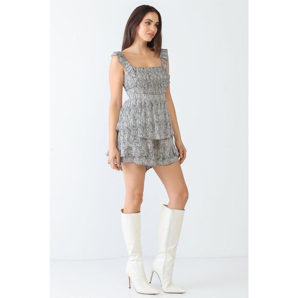 Anthropologie Mable Romper Size L Black Cream Smocked Ruffle Strap Open Back Bow